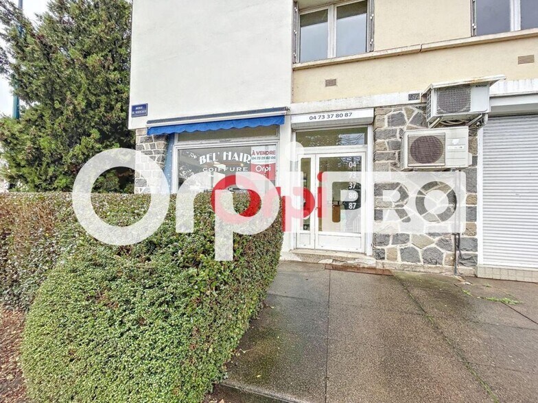 Flex in Clermont-Ferrand for lease - Building Photo - Image 3 of 3