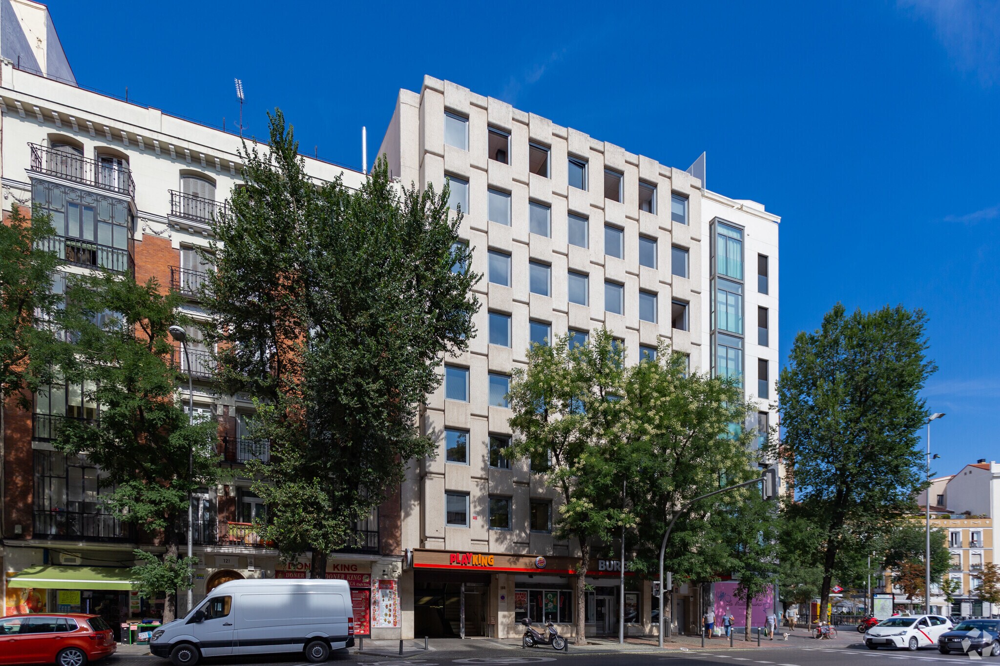 Calle de San Bernardo, 123, Madrid, Madrid for sale Primary Photo- Image 1 of 1