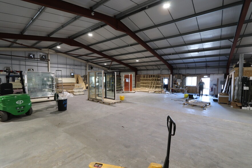 Pennygillam Way, Launceston for lease - Building Photo - Image 3 of 5