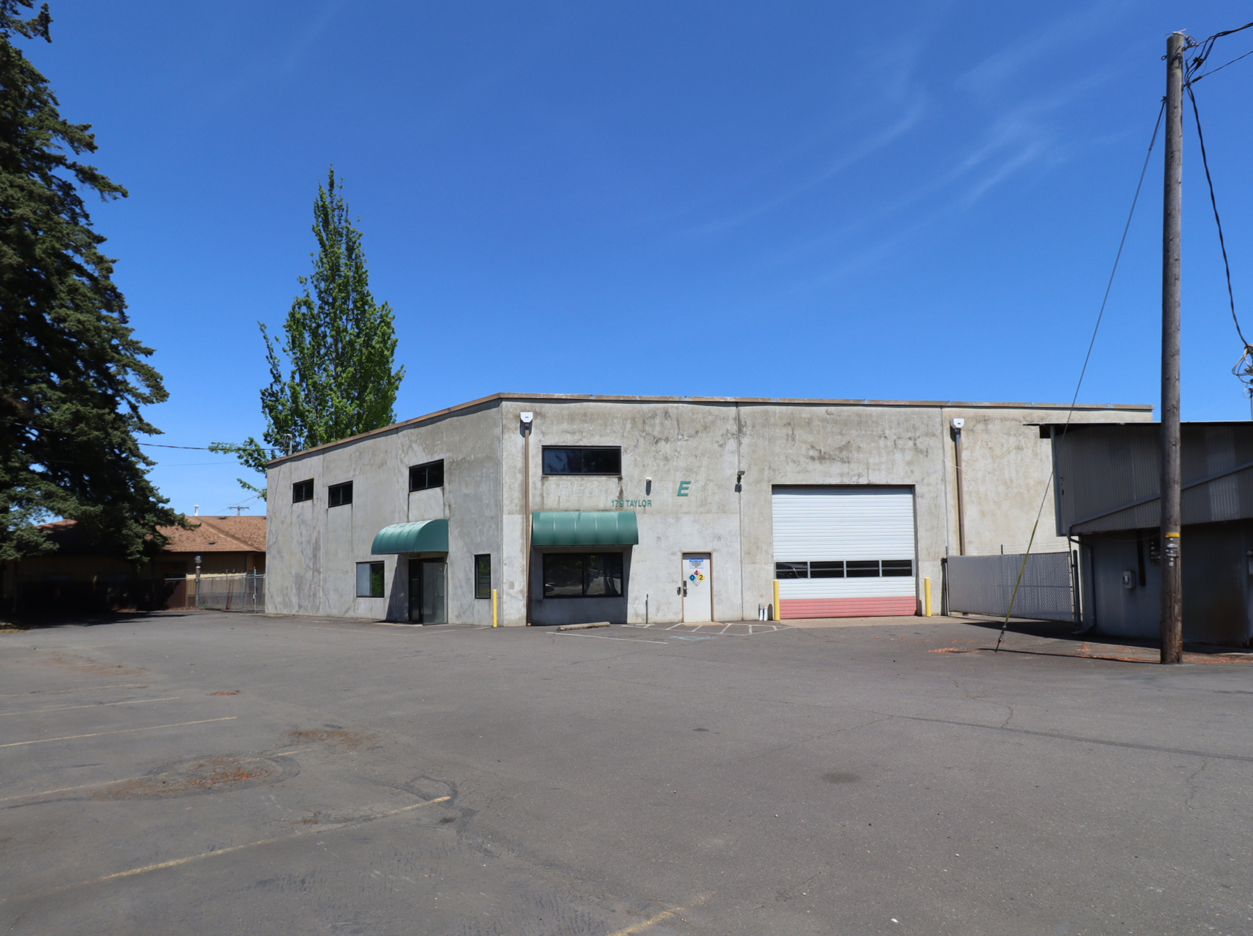 1439 W 2nd Ave, Eugene, OR for lease Building Photo- Image 1 of 5