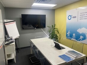 5500 Lincoln Dr, Edina, MN for lease Interior Photo- Image 2 of 2