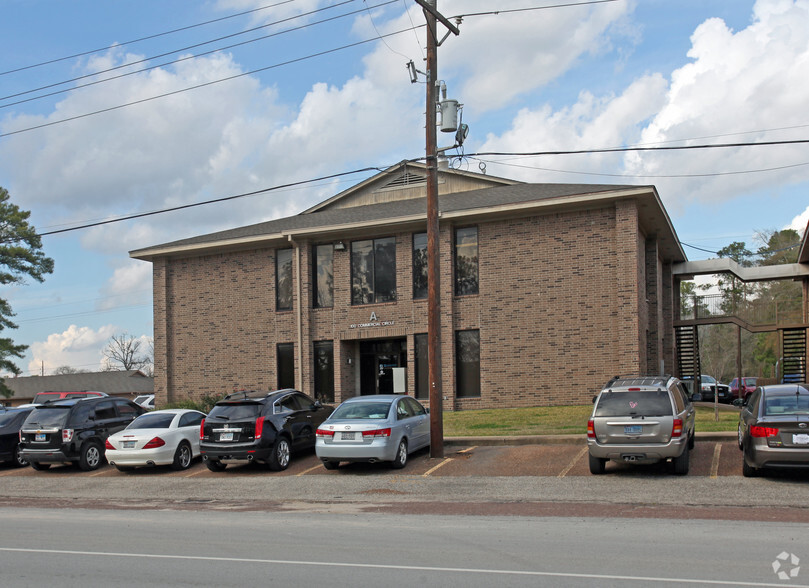 100 Commercial Cir, Conroe, TX for sale - Building Photo - Image 1 of 1