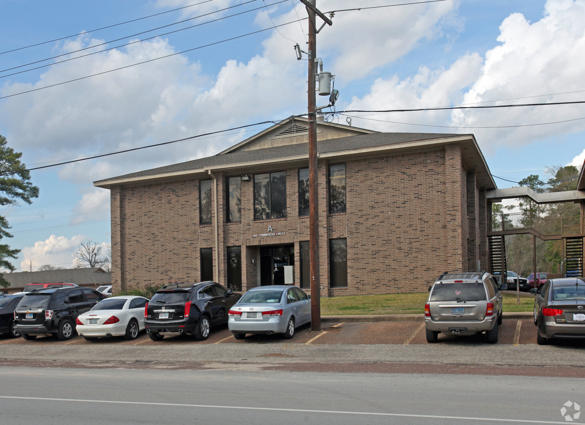 100 Commercial Cir, Conroe, TX for sale Building Photo- Image 1 of 2