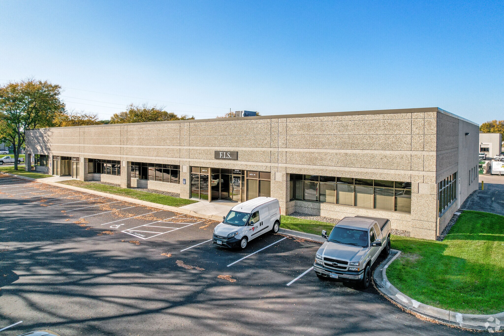 9060 Zachary Ln N, Maple Grove, MN for sale Building Photo- Image 1 of 1