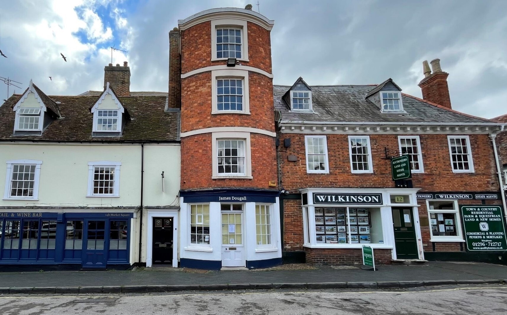 14-14C Market Sq, Winslow for lease Building Photo- Image 1 of 2