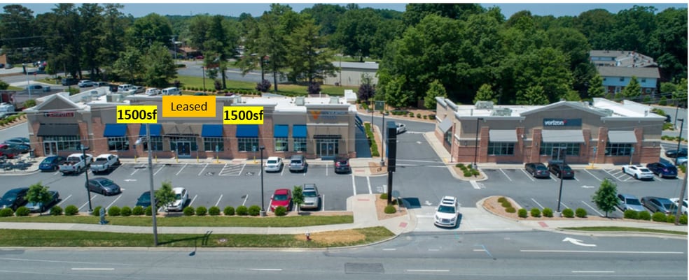 2313 N Main St, High Point, NC for lease - Building Photo - Image 3 of 7