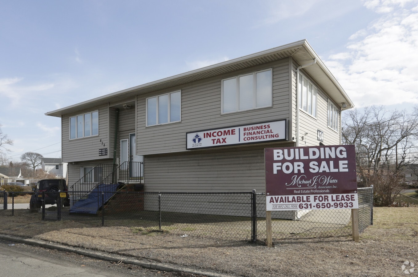 434 Sunrise Hwy, West Islip, NY 11795