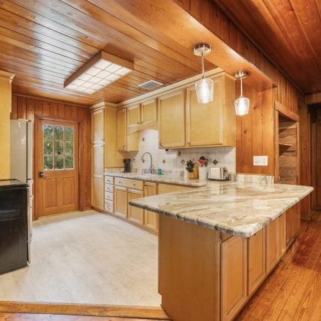 8456 W Miss Maggie Dr, Homosassa, FL for sale - Interior Photo - Image 3 of 6