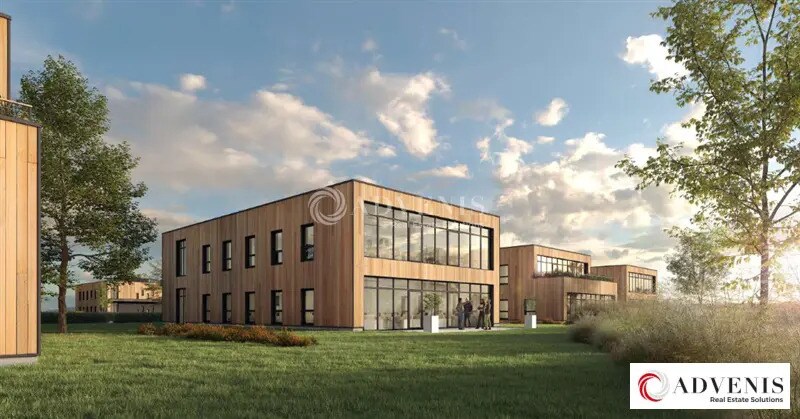 Office in Douvrin for lease - Building Photo - Image 1 of 4