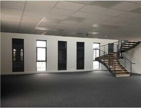 31-33 Rue Paul Duvivier, Lyon for lease Building Photo- Image 1 of 16