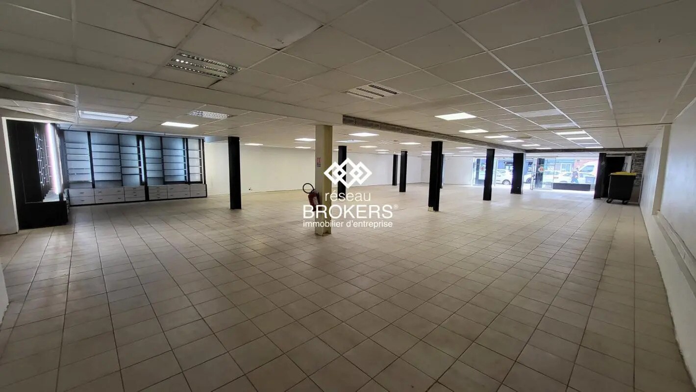 Retail in Le Havre for sale Interior Photo- Image 1 of 6