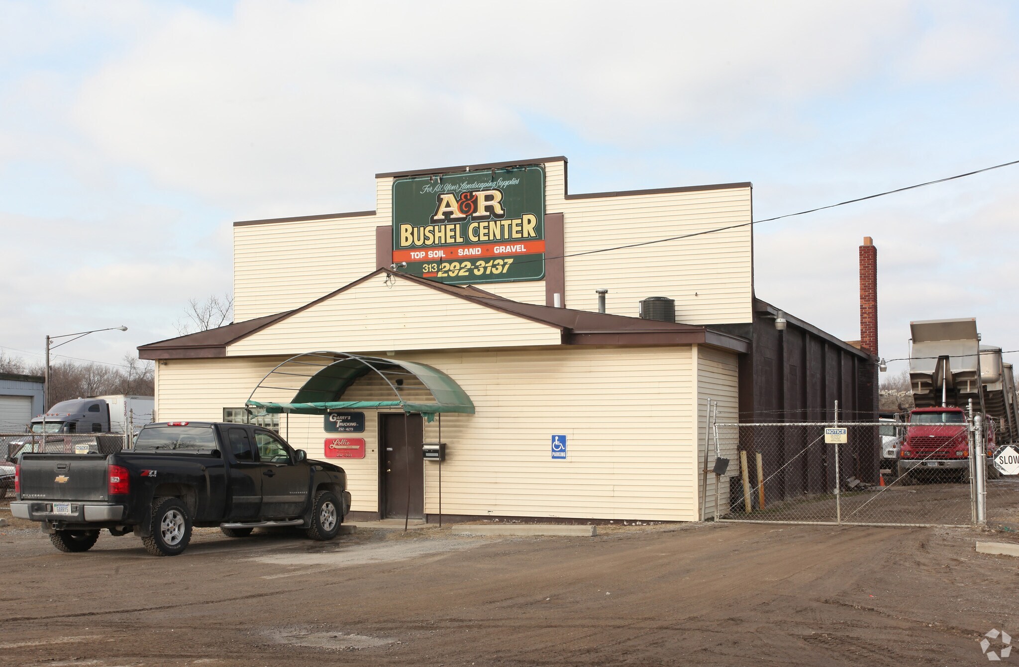 27300 Ecorse Rd, Taylor 48180 Industrial for Rent