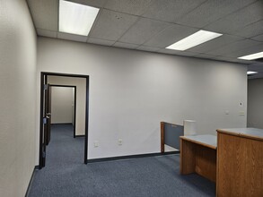 2005 Evergreen Ave, Modesto, CA for lease Interior Photo- Image 2 of 17