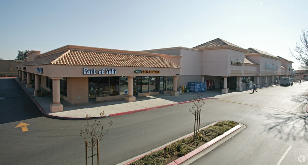 5702-5780 N 1st Ave, Fresno, CA for lease - Building Photo - Image 1 of 3