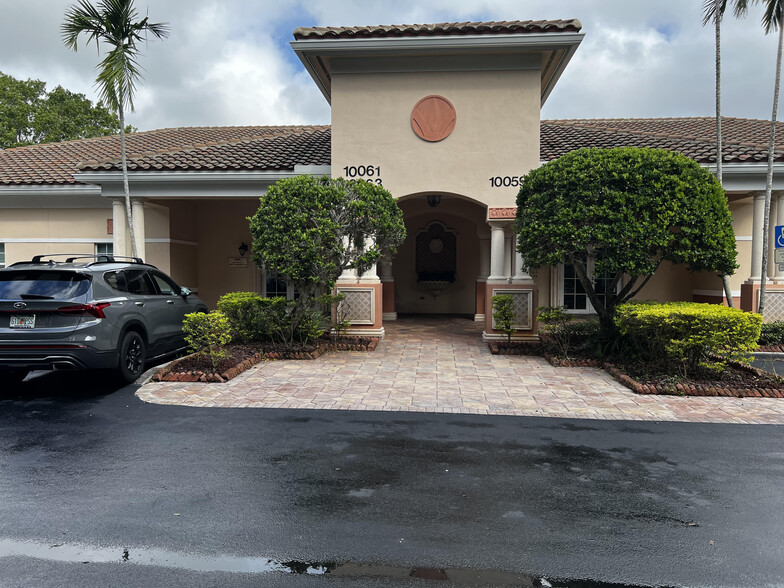 10059-10063 NW 1st Ct, Plantation, FL for lease - Building Photo - Image 1 of 10