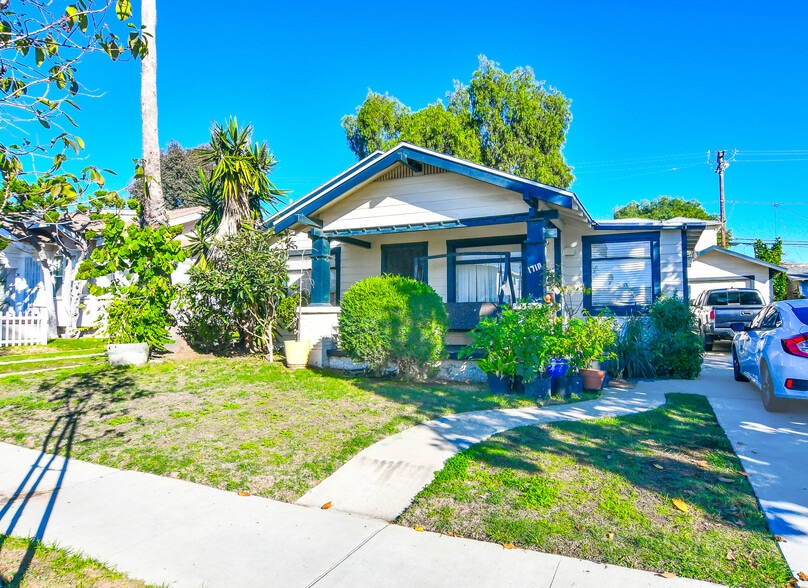 1710 Freeman Ave, Long Beach, CA for sale - Building Photo - Image 3 of 6