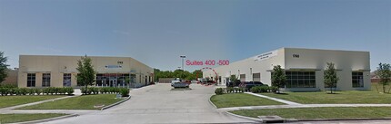 1760 W Walker St, League City, TX for lease Building Photo- Image 2 of 2