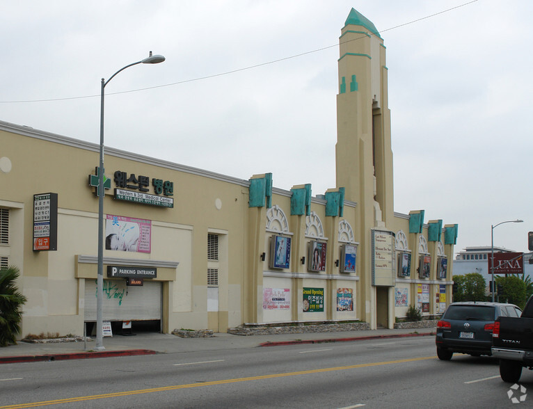 356 S Western Ave, Los Angeles, CA for lease - Building Photo - Image 3 of 8