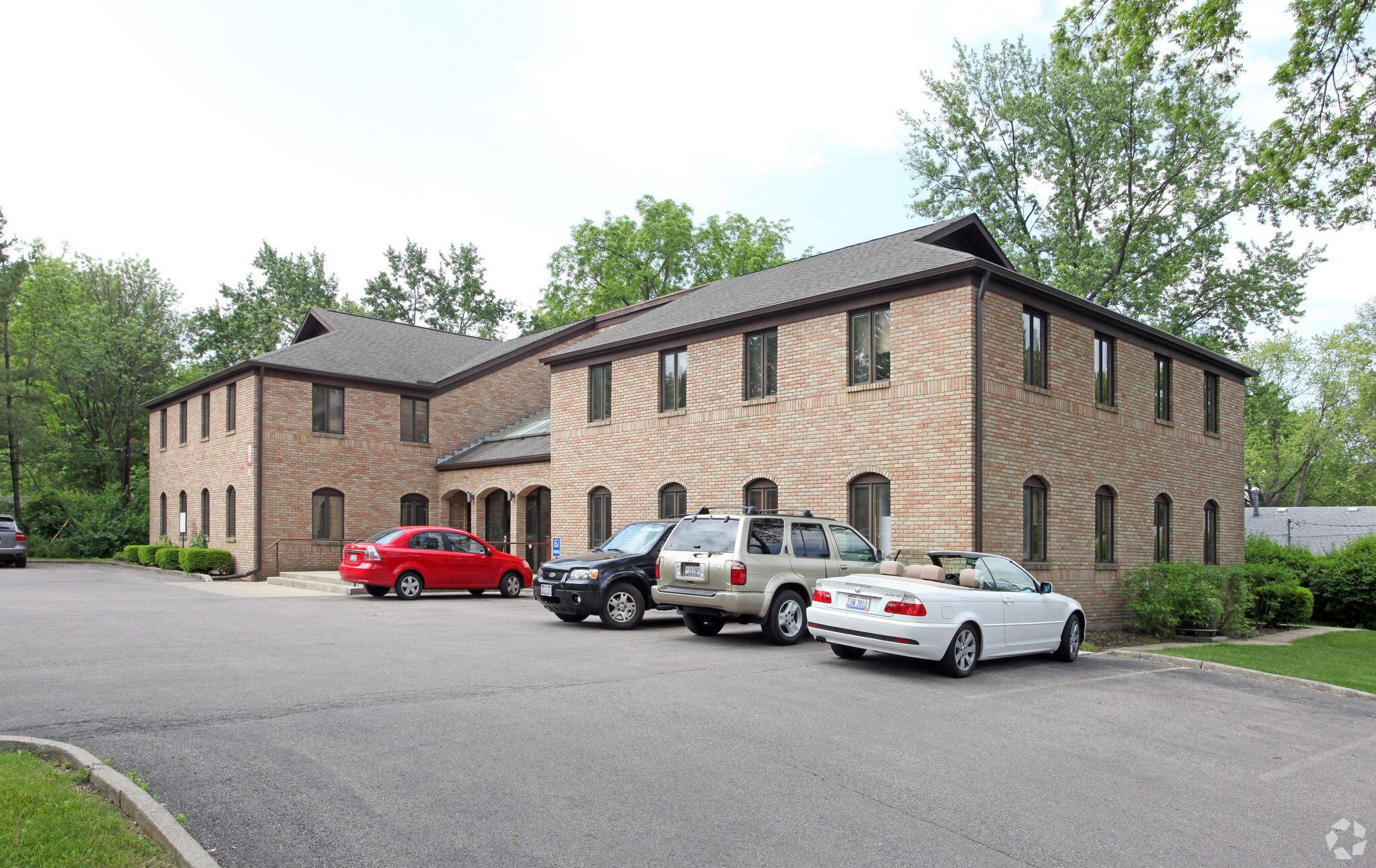 283 S State St, Westerville, OH for lease Building Photo- Image 1 of 6