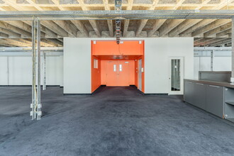 501-507 Pl d'Armes, Montréal, QC for lease Building Photo- Image 1 of 9