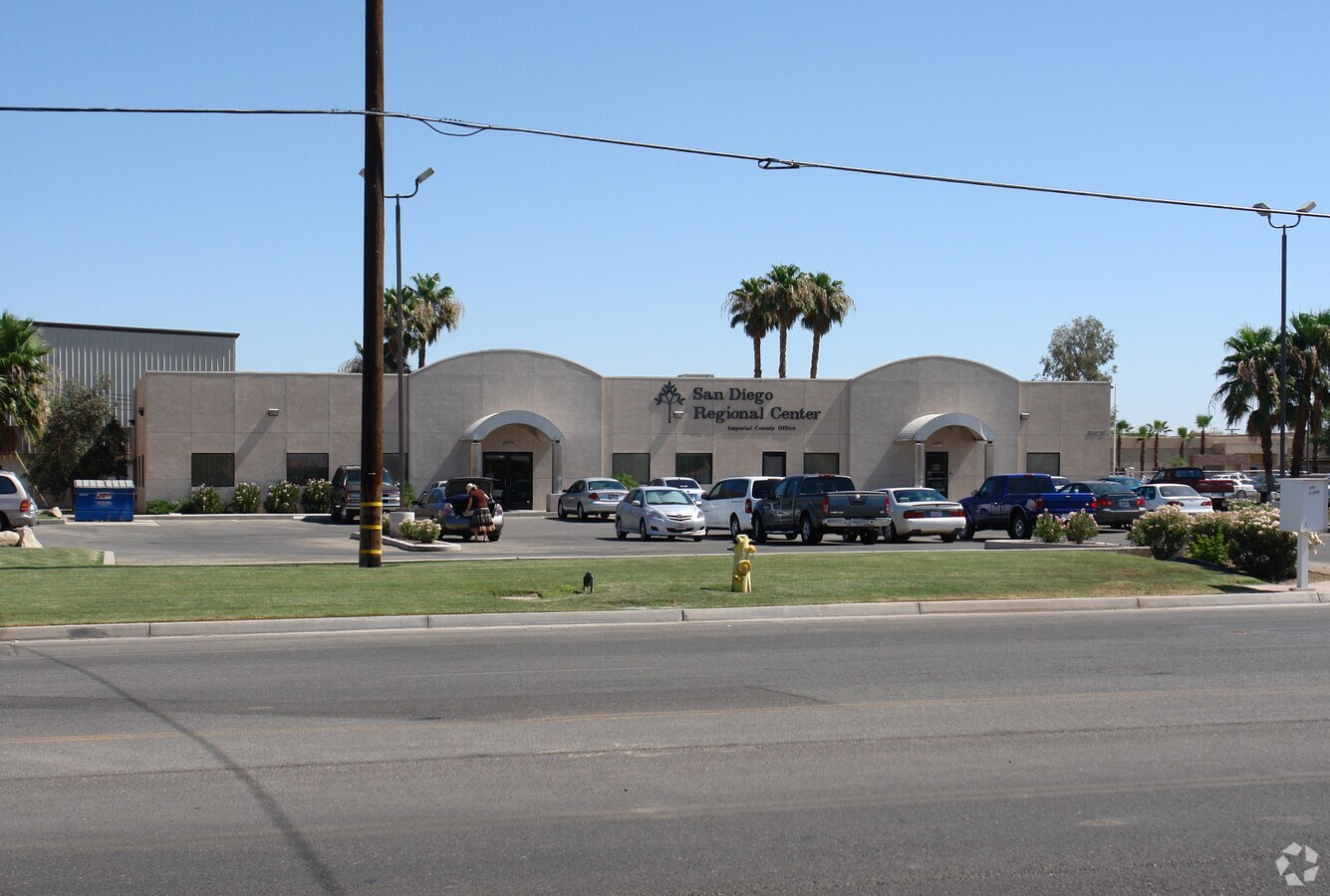 512 W Aten Rd, Imperial, CA 92251