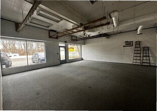 971 State Route 10, Whippany, NJ for lease Interior Photo- Image 2 of 4