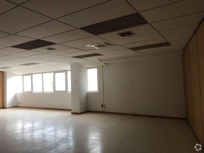 Office in Algete, Madrid for lease - Interior Photo - Image 1 of 1