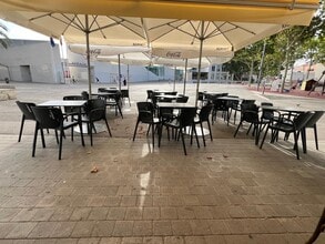 Retail in Sant Pere de Ribes, Barcelona for lease Building Photo- Image 2 of 7