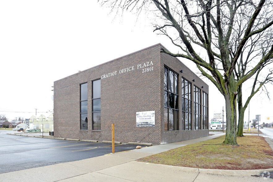 23801 Gratiot Ave Eastpointe Mi 48021 Property Record Loopnet Com