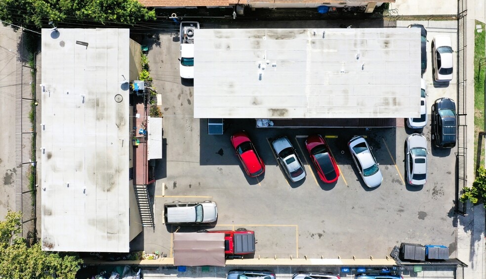 9234 Graham Ave, Los Angeles, CA for sale - Building Photo - Image 2 of 14