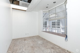380 S Lake Ave, Pasadena, CA for lease Interior Photo- Image 2 of 2