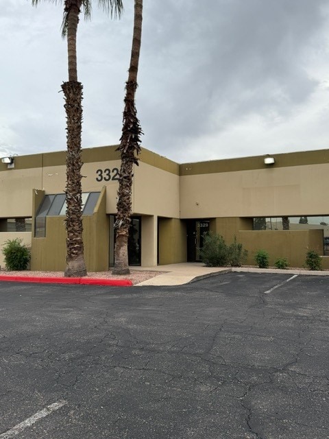 3301-3331 W Catalina Dr, Phoenix, AZ for lease Interior Photo- Image 1 of 13