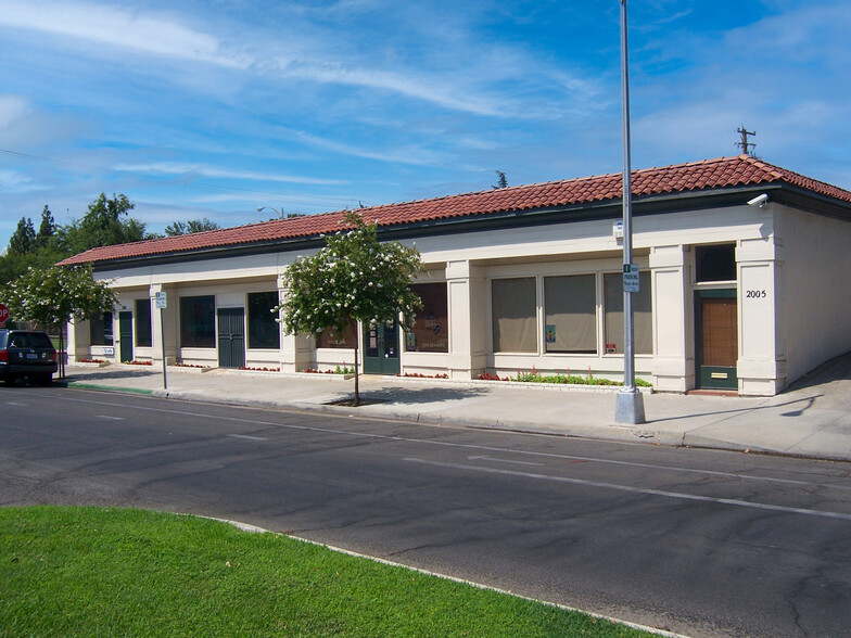 2001-2005 N Van Ness Blvd, Fresno, CA for sale - Building Photo - Image 1 of 1