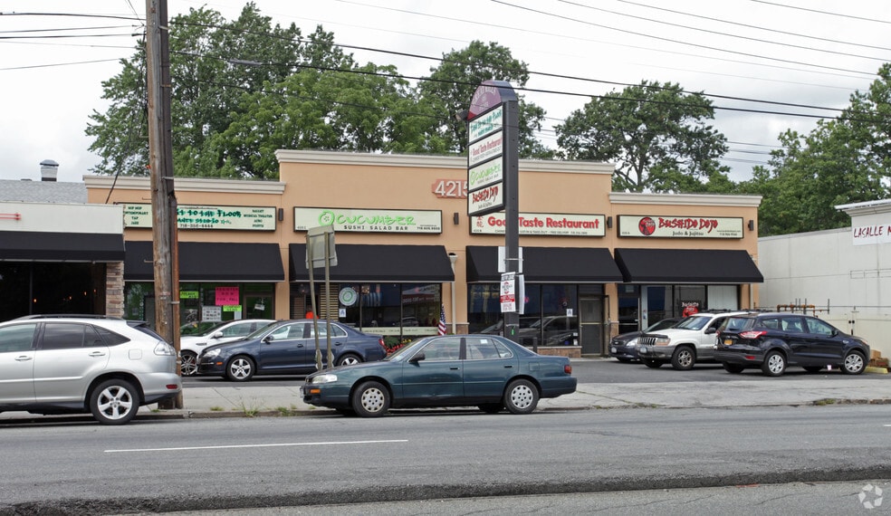 4215 Hylan Blvd, Staten Island, NY for sale - Primary Photo - Image 1 of 1