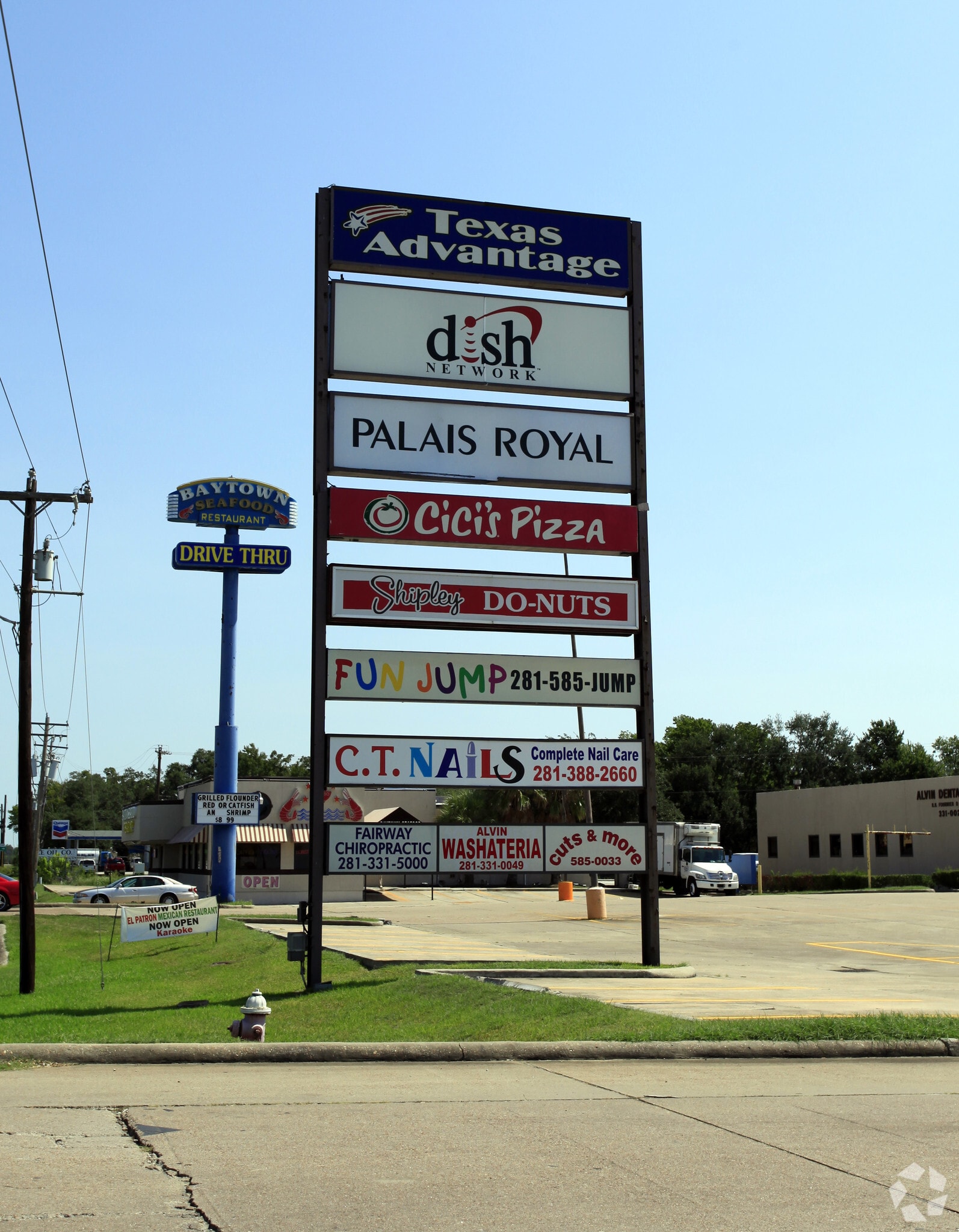 1701 Fairway Dr, Alvin, TX for lease Building Photo- Image 1 of 15
