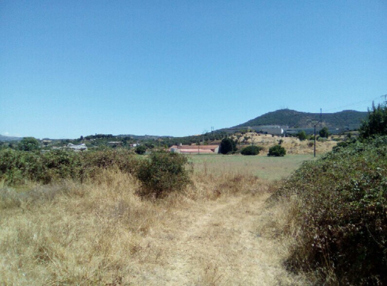 Land in Plasencia for sale - Building Photo - Image 2 of 13