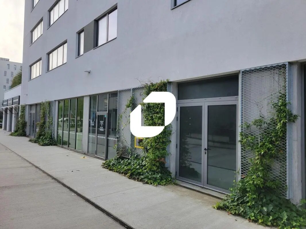 6 Rue Victor Schoelcher, Saint-Herblain for lease Building Photo- Image 1 of 25