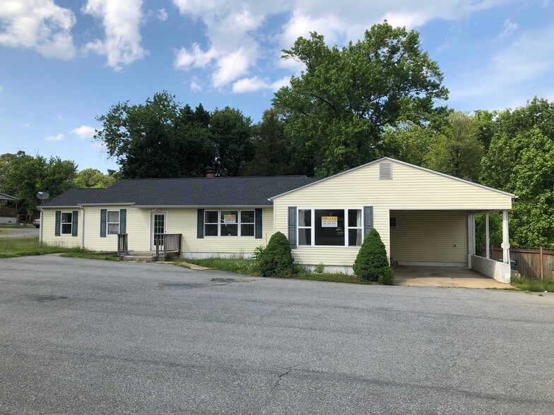 23200 Three Notch Rd, California, MD 20619