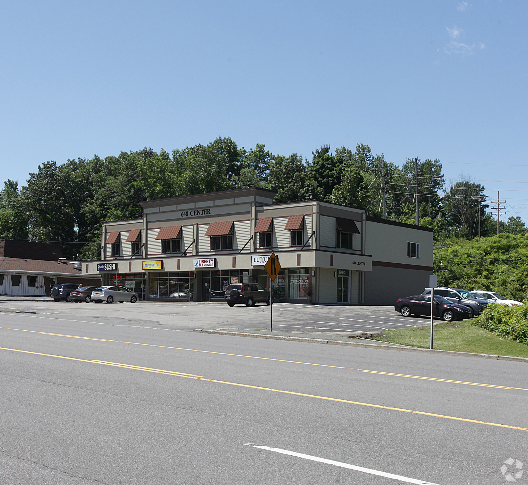 640 New Loudon Rd, Latham, NY for sale Primary Photo- Image 1 of 1