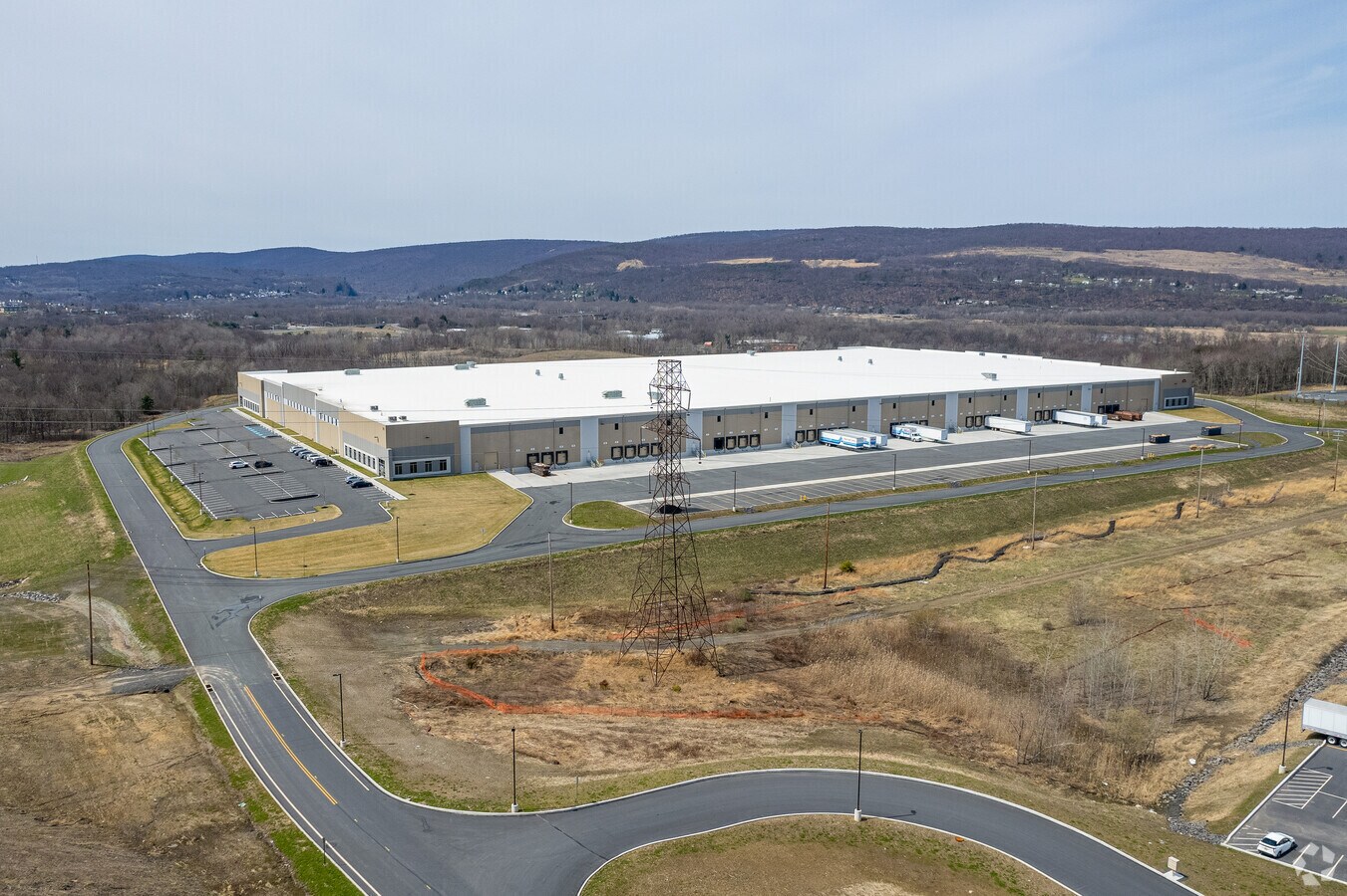 175 Logistics Dr, Hanover Township, PA 18706