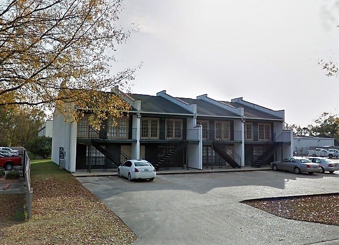 11832 Newcastle Ave, Baton Rouge, LA 70816 AFFORDABLE MOVE_IN READY