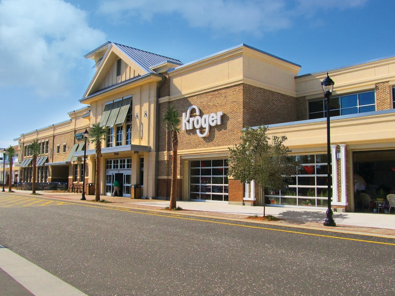 50 Shelter Cove Ln, Hilton Head Island, SC 29928