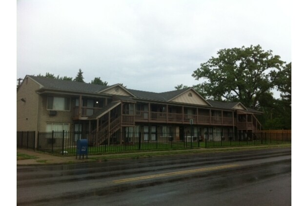 9901 Wyoming St, Detroit, MI for sale - Primary Photo - Image 1 of 1