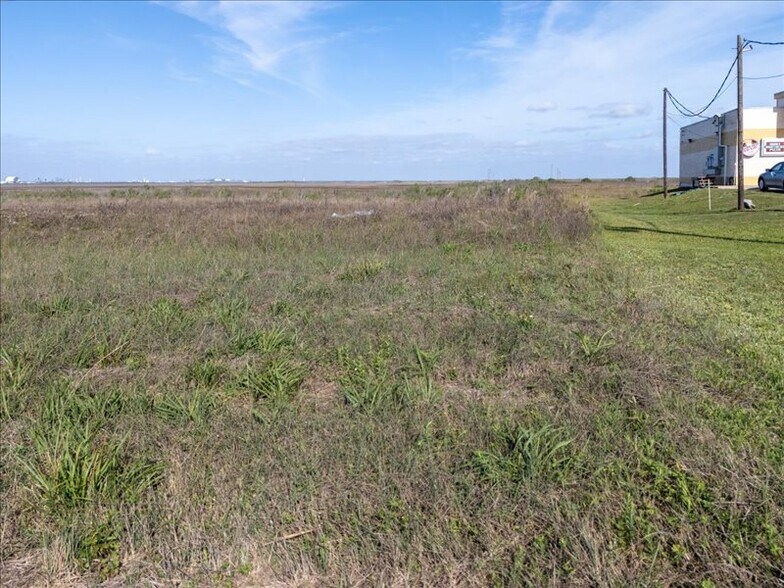 0 Bluewater Hwy, Freeport, TX for sale - Primary Photo - Image 1 of 15