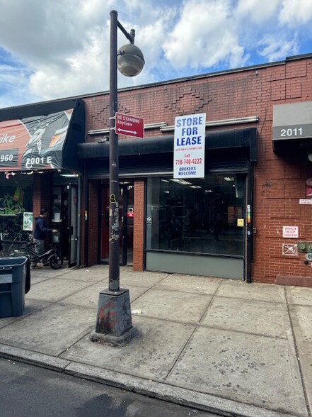 2001-2011 Westchester Ave, Bronx, NY for lease - Building Photo - Image 2 of 11