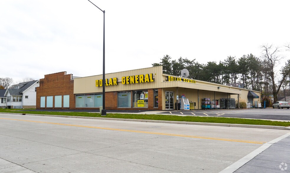 951 W James St, Columbus, WI for sale - Primary Photo - Image 1 of 1