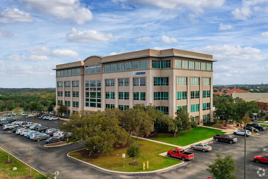 4630 N Loop 1604 W, San Antonio, TX for lease - Building Photo - Image 3 of 5