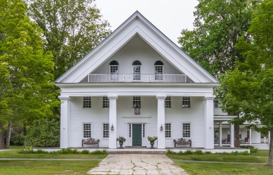 532 Canaan St, Canaan, NH for sale - Building Photo - Image 1 of 1