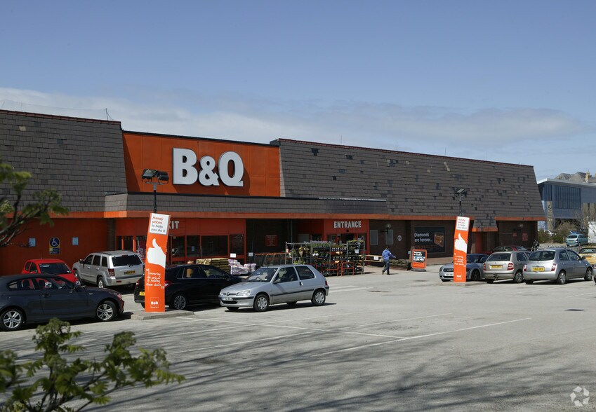 Charlotte Rd, Llandudno for sale - Building Photo - Image 2 of 4