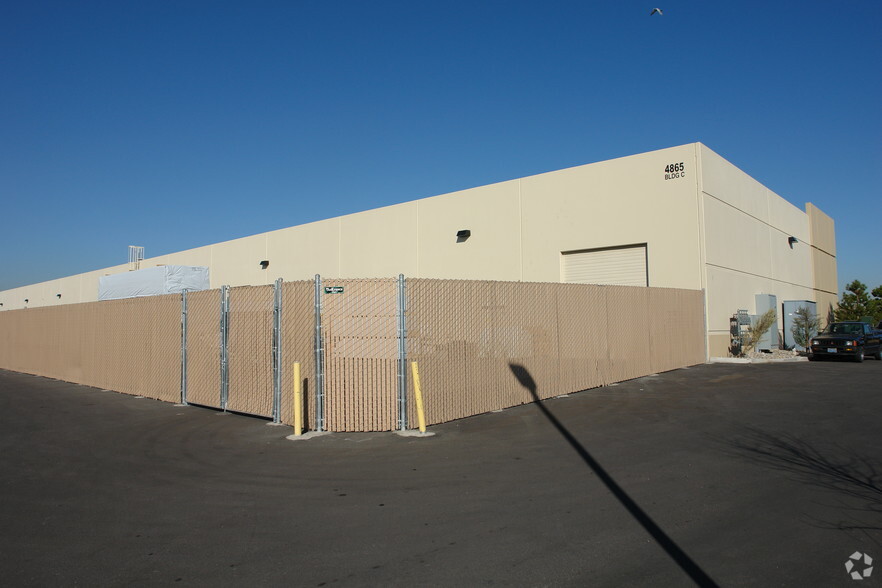 4865 Joule St, Reno, NV for lease - Building Photo - Image 3 of 21